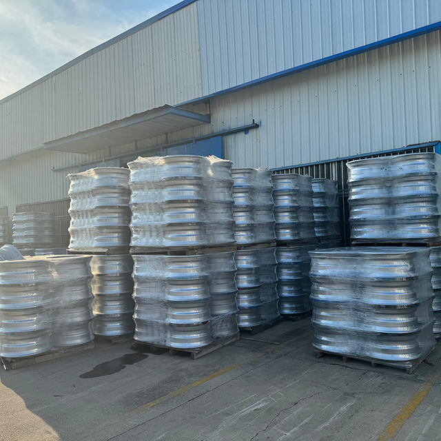 Alunminvm Alloy Wheel